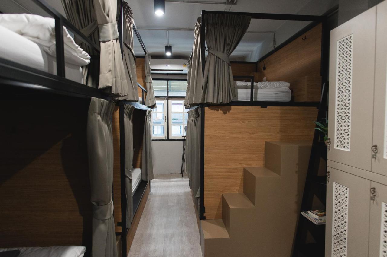 Bangpho Story Hostel Bangkok Bagian luar foto